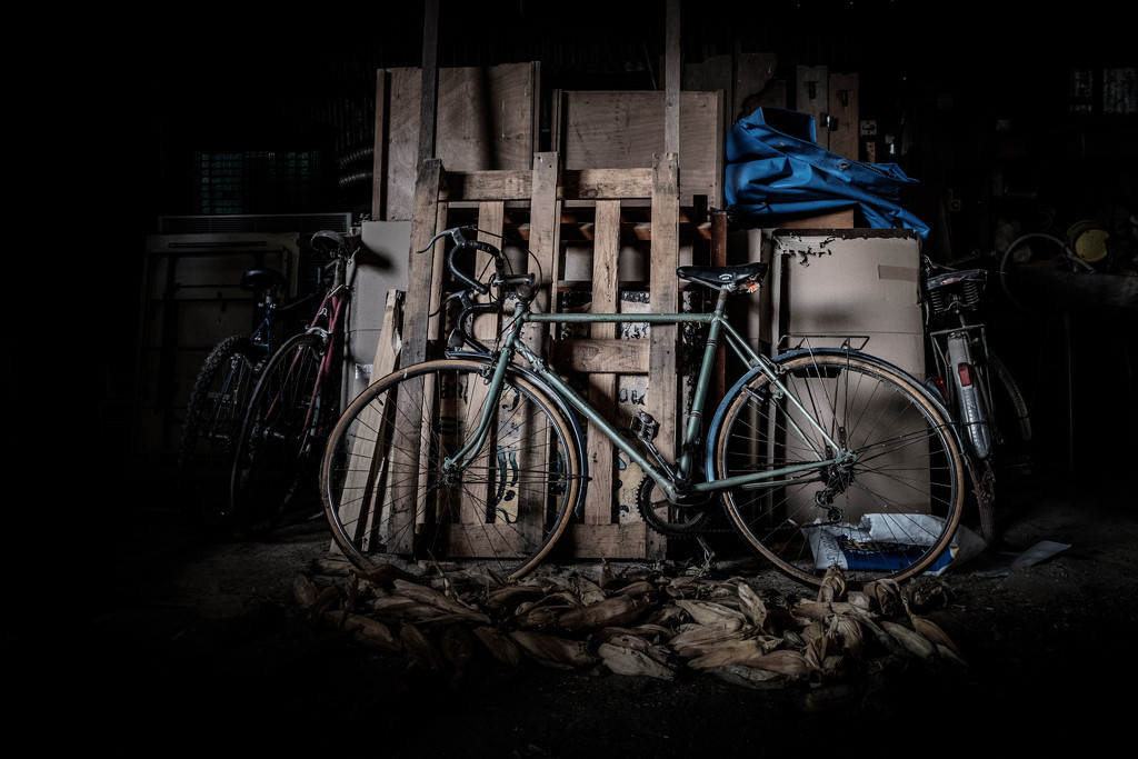 Bikes & Corn Cobs... by vignouse