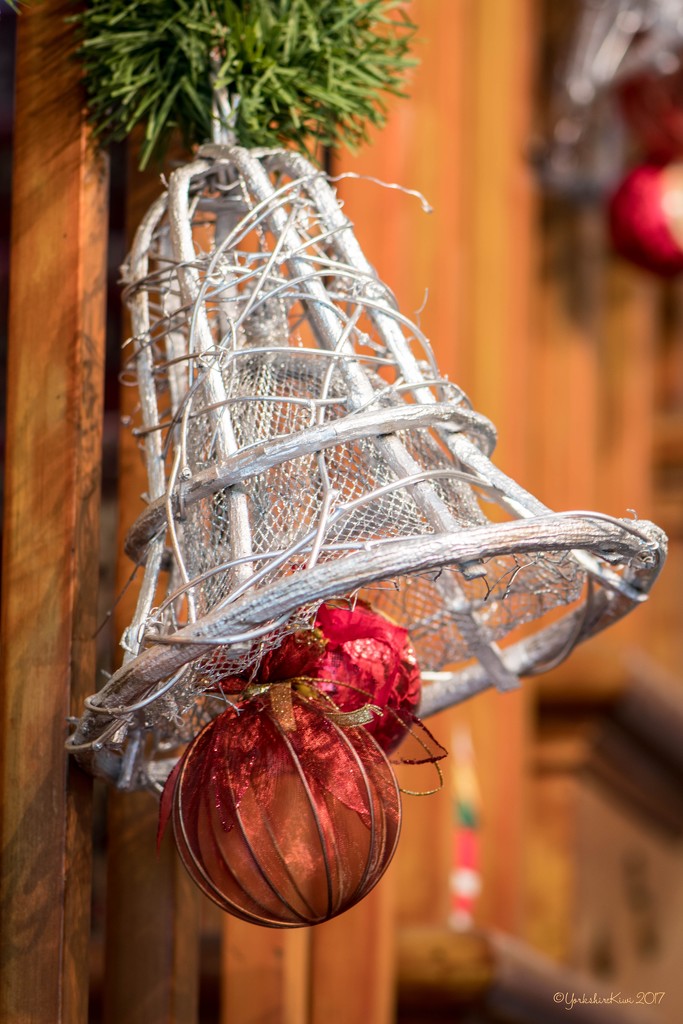 Christmas Bell by yorkshirekiwi