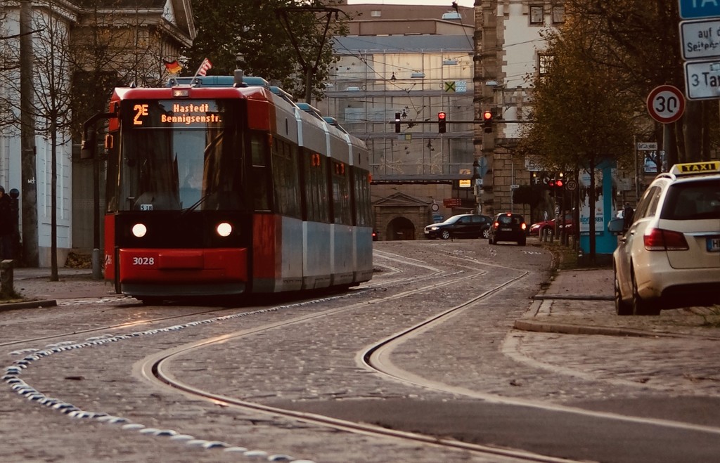 Tram by toinette