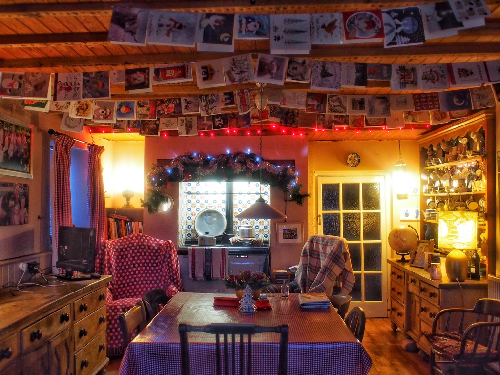 Christmas kitchen by happypat