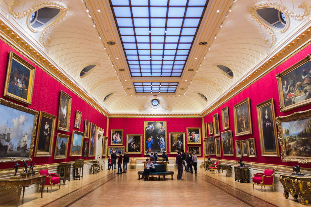 The Great Gallery at the Wallace Collection by rumpelstiltskin