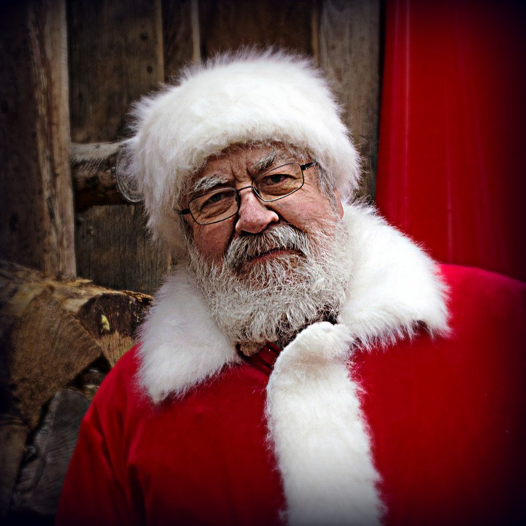 Santa Is Real by farmreporter