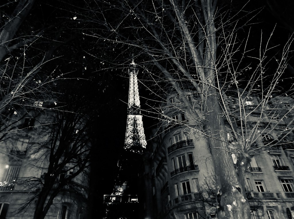 Eiffel revisit by amyk