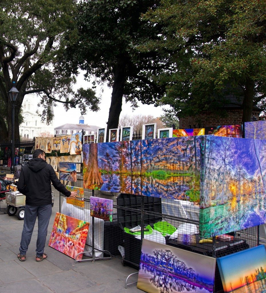 Shopping for art in the French Quarter  by eudora
