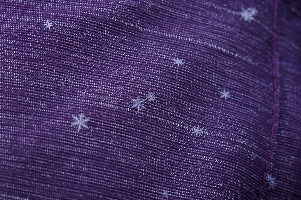Snowflakes on my pants by kiwichick