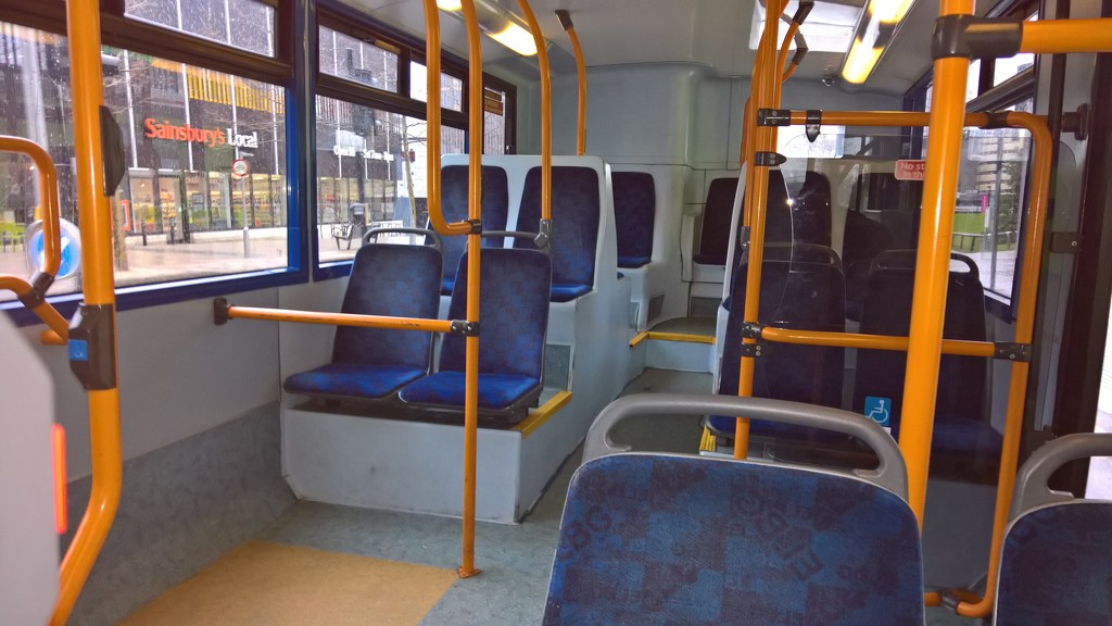 January 2 2018 - A Surprisingly Empty 97 Bus by billyboy