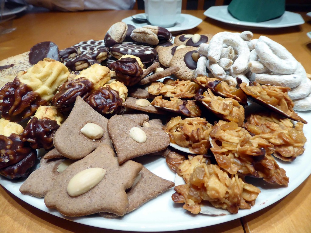 Christmas Biscuits by cmp