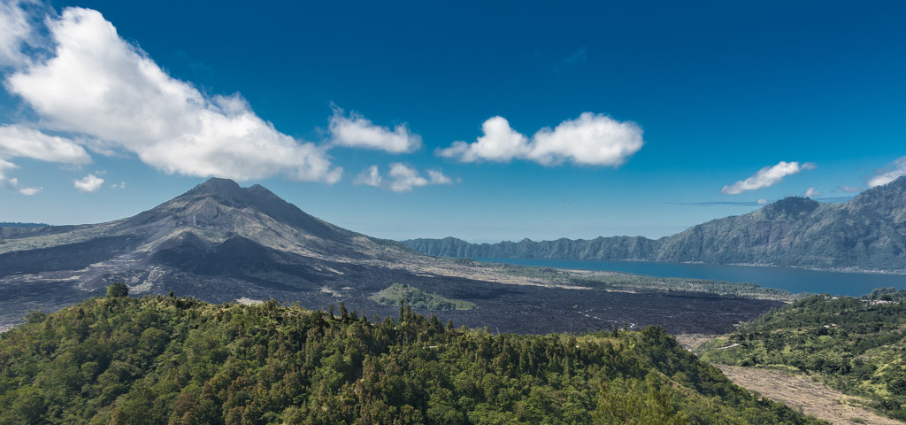Mt. Batur, Take Two (advice from JP) by darylo