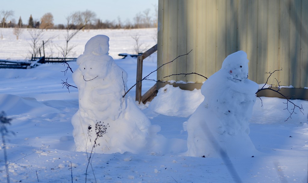 Snow People by kathiecb