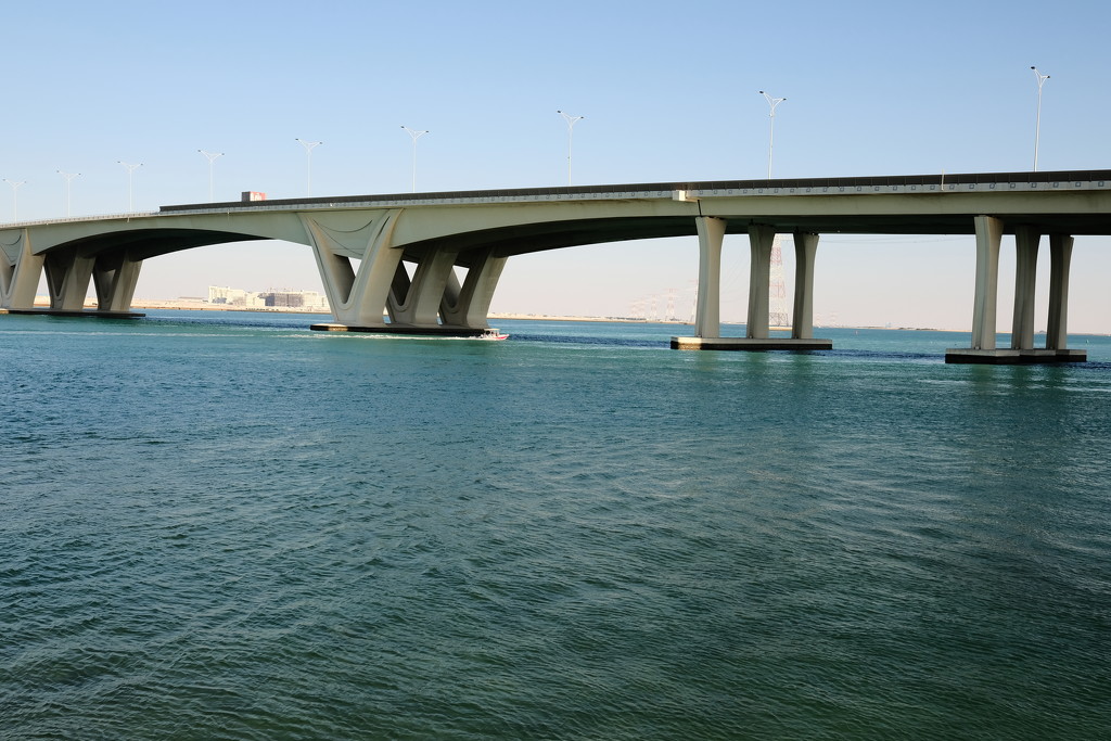 Sadyaat bridge, Abu Dhabi by stefanotrezzi