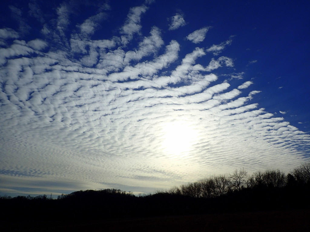 Wavy Clouds by cjwhite