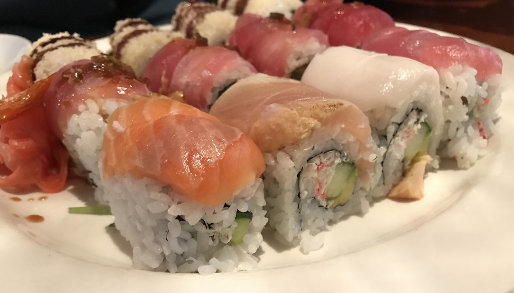 Sushi by dakotakid35