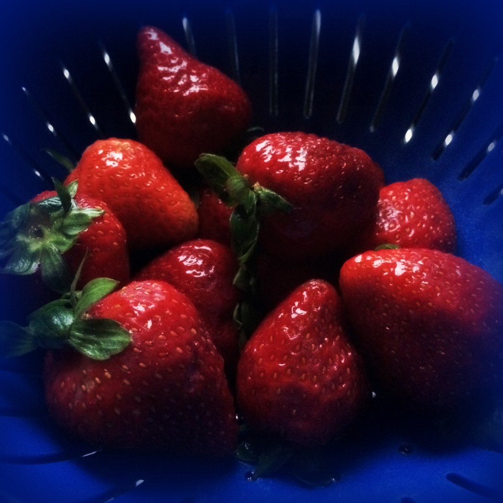 Strawberries by alia_801