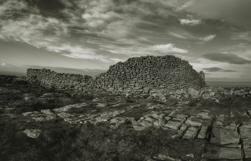 Caherdoonerish Stone Fort by jack4john