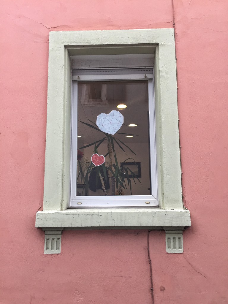 2 hearts at the windows.  by cocobella