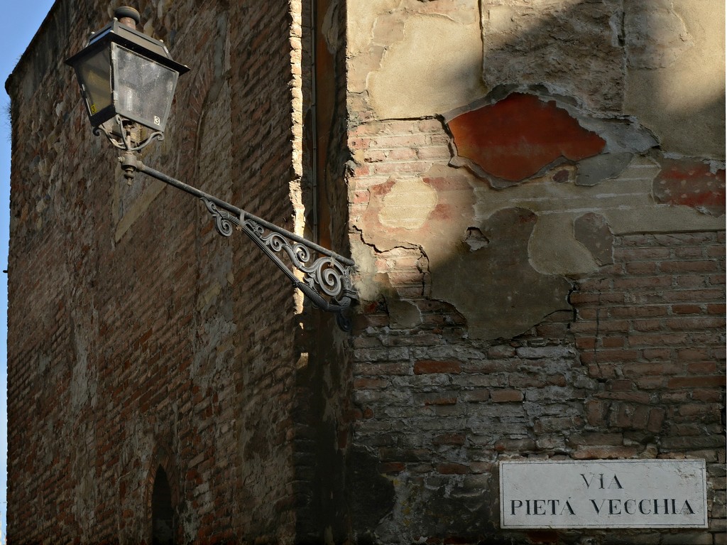 Via Pietà Vecchia by caterina