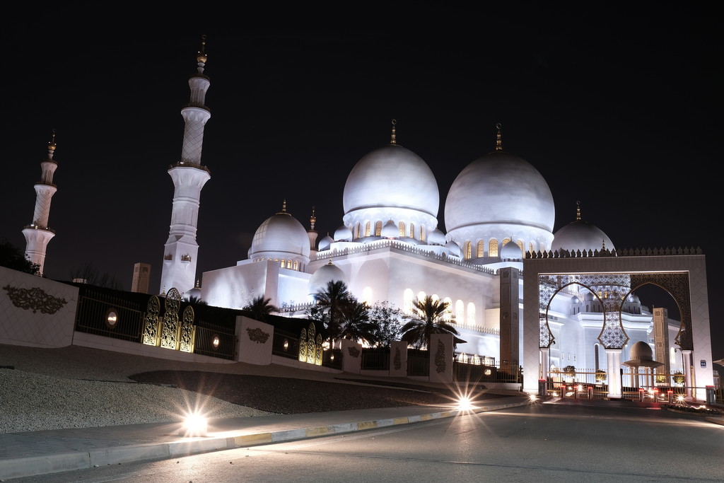 Sheik Zayed mosque, Abu Dhabi by stefanotrezzi