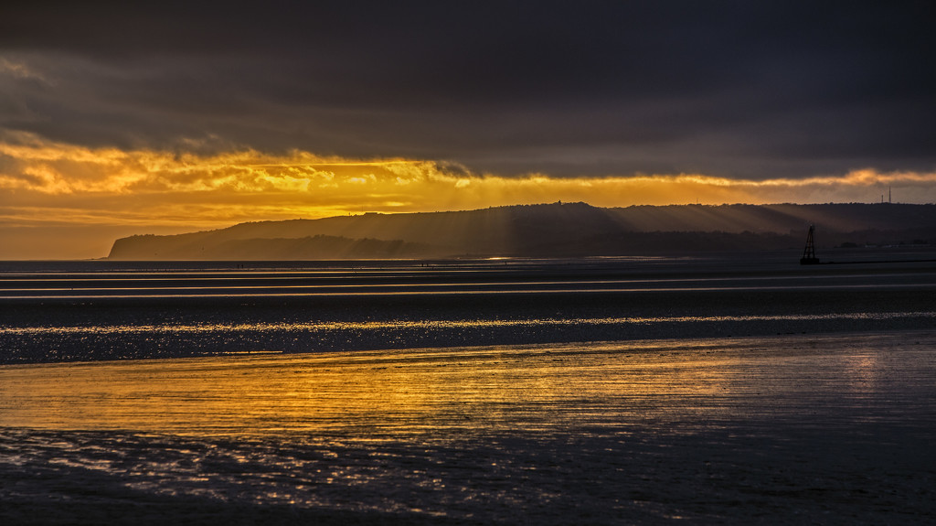 Camber Sands by megpicatilly