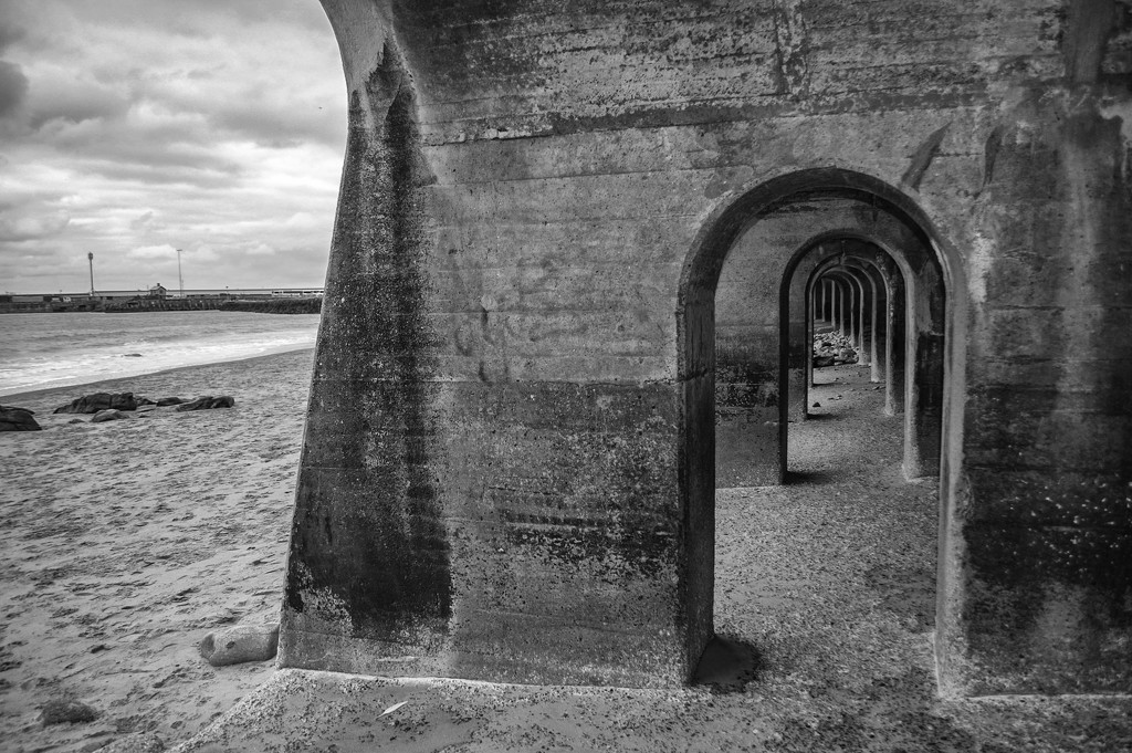 Under the Arches by fbailey