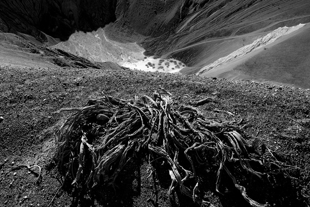 Ubehebe Crater by tosee