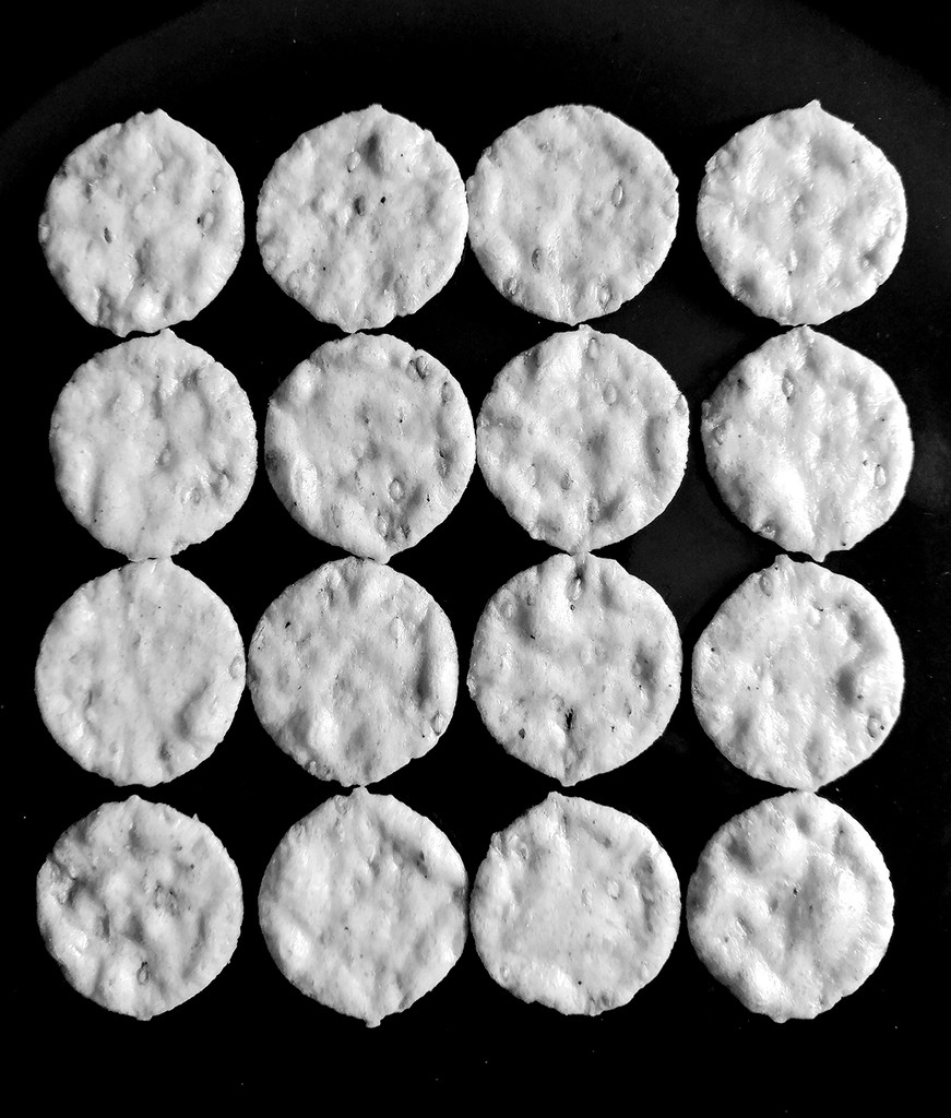 Texture: Rice Crackers by houser934