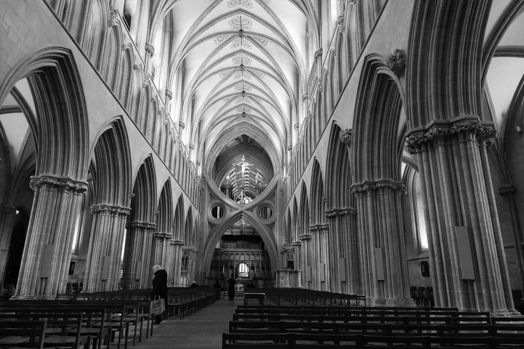 Wells Cathedral: scissor arches by quietpurplehaze