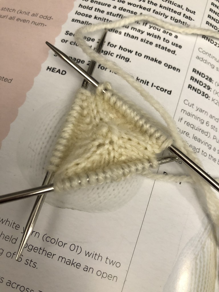 Knitting on three needles by bizziebeeme