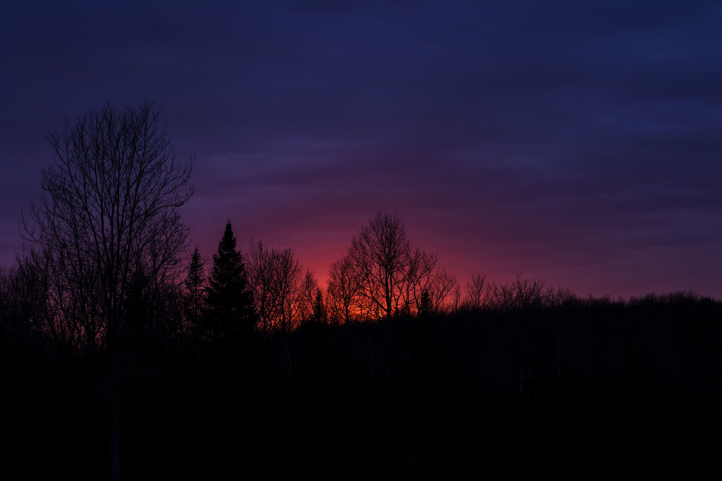 Sunset by farmreporter