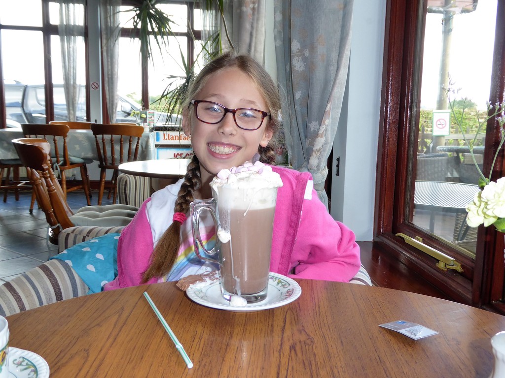 Charlotte and a HUGE Hot Chocolate by susiemc