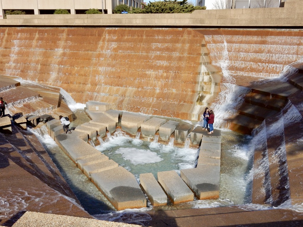 The Fort Worth Water Gardens by louannwarren