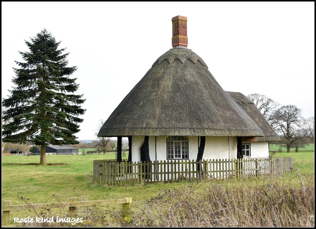 The Round House by rosiekind