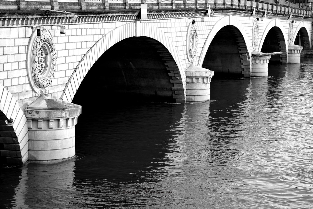 bridge by parisouailleurs