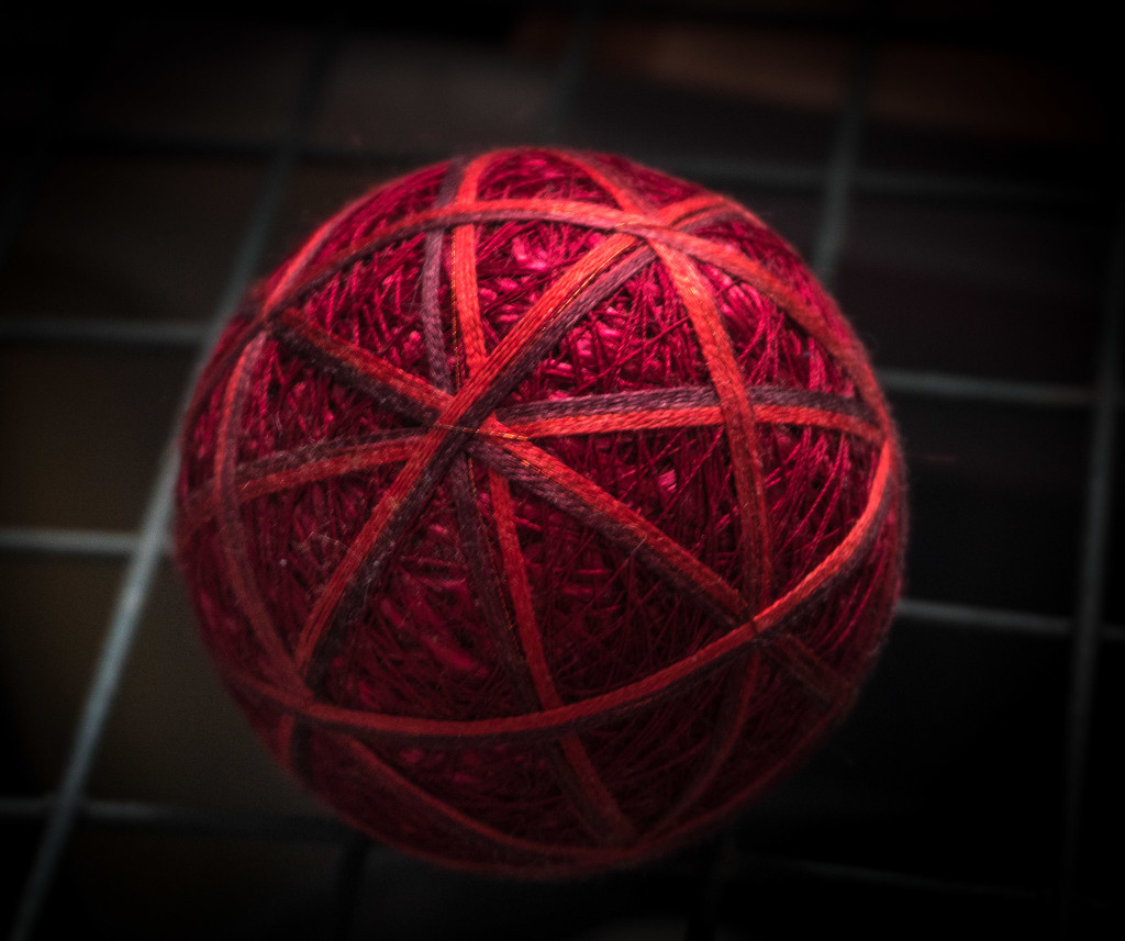 Red temari ball by randystreat