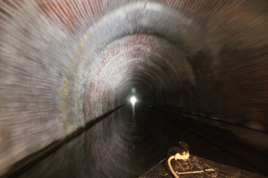 Inside the tunnel by mariadarby