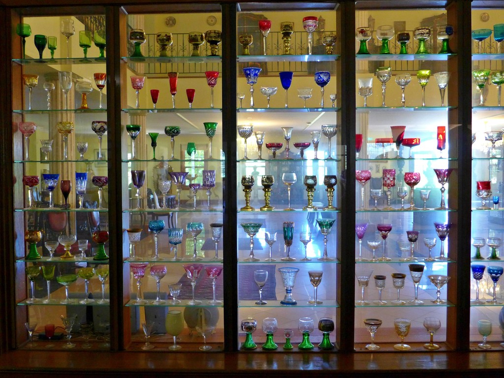 Display of wine glasses by leggzy