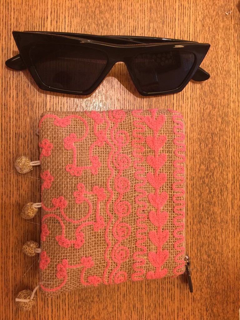 Sunglasses and heart. by cocobella