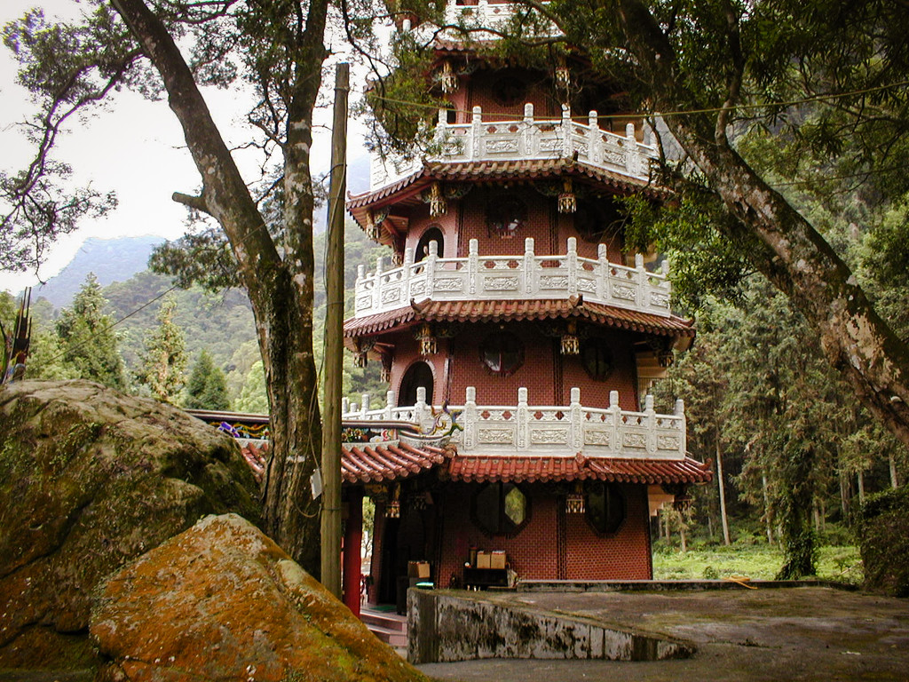 Wu Jie Shan Pagoda by diddy1960
