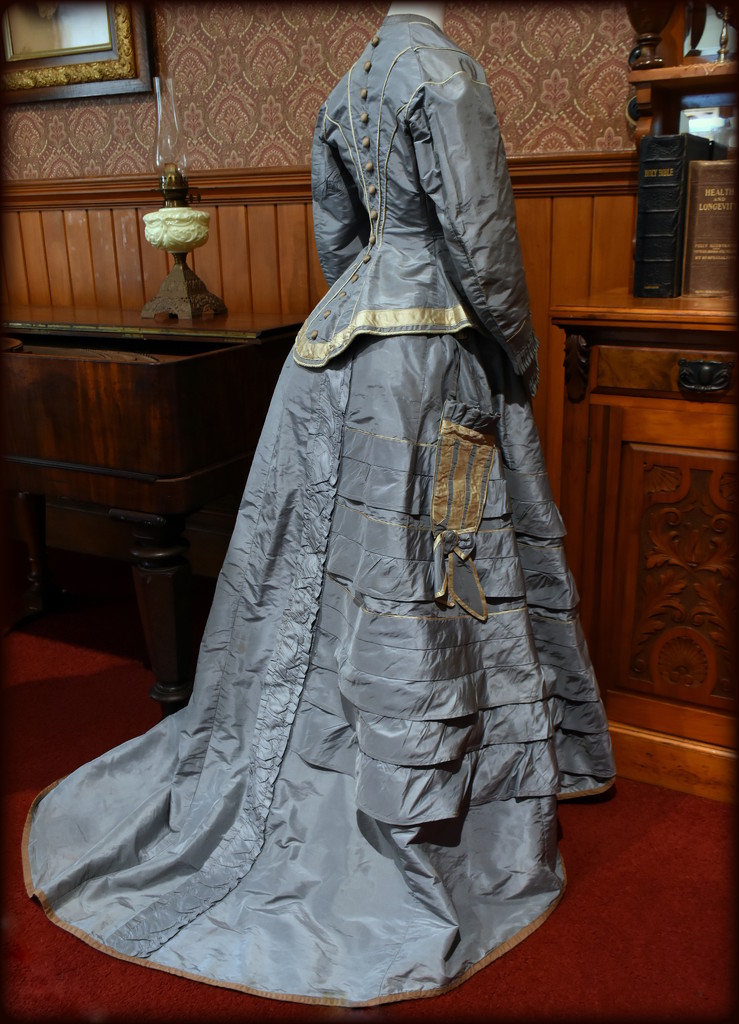 Victorian Wedding Dress by nickspicsnz