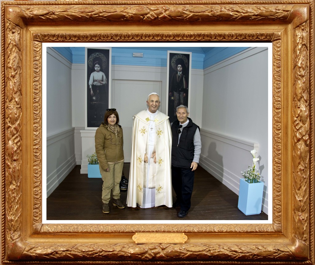 A PHOTO WITH POPE FRANCIS by sangwann