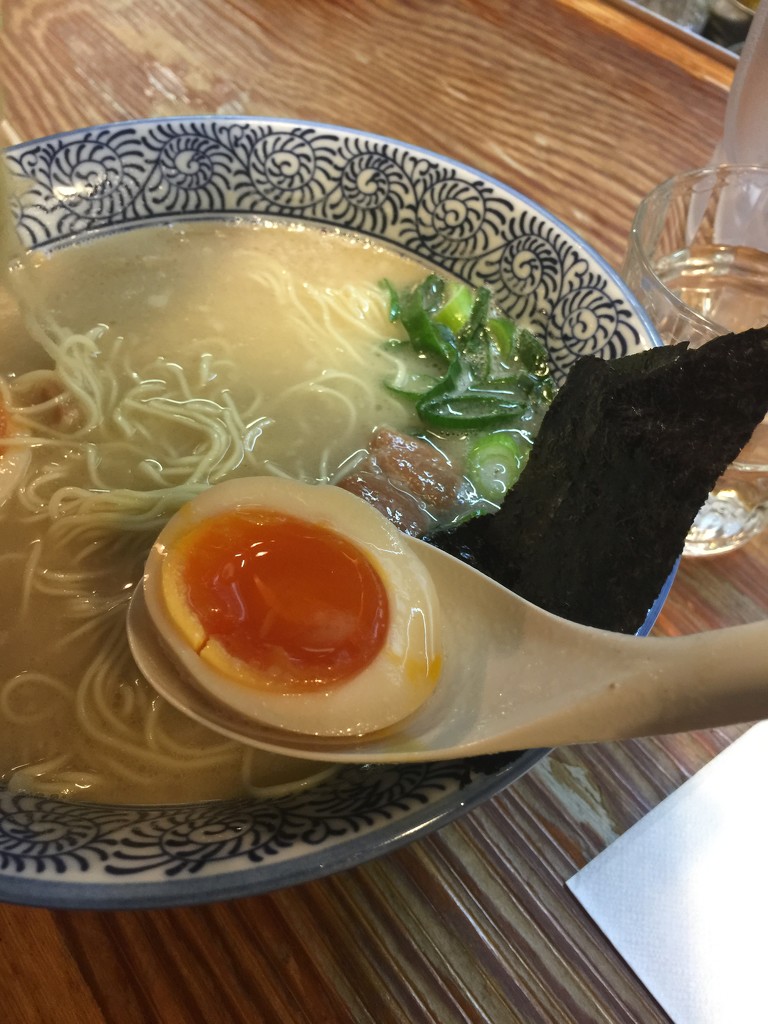 Lunch in Tokyo.  by cocobella