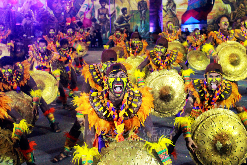 Tribu Panayanon - Dinagyang Festival of Iloilo by iamdencio