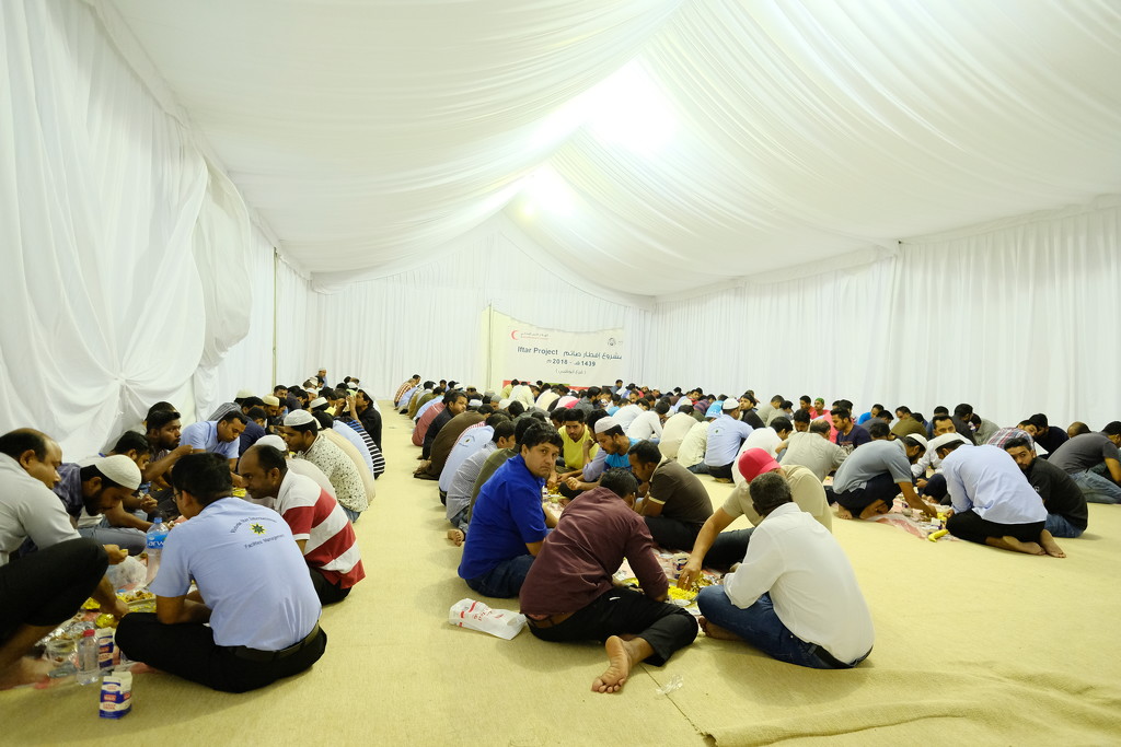 Red Crescent iftar tent, Abu Dhabi by stefanotrezzi