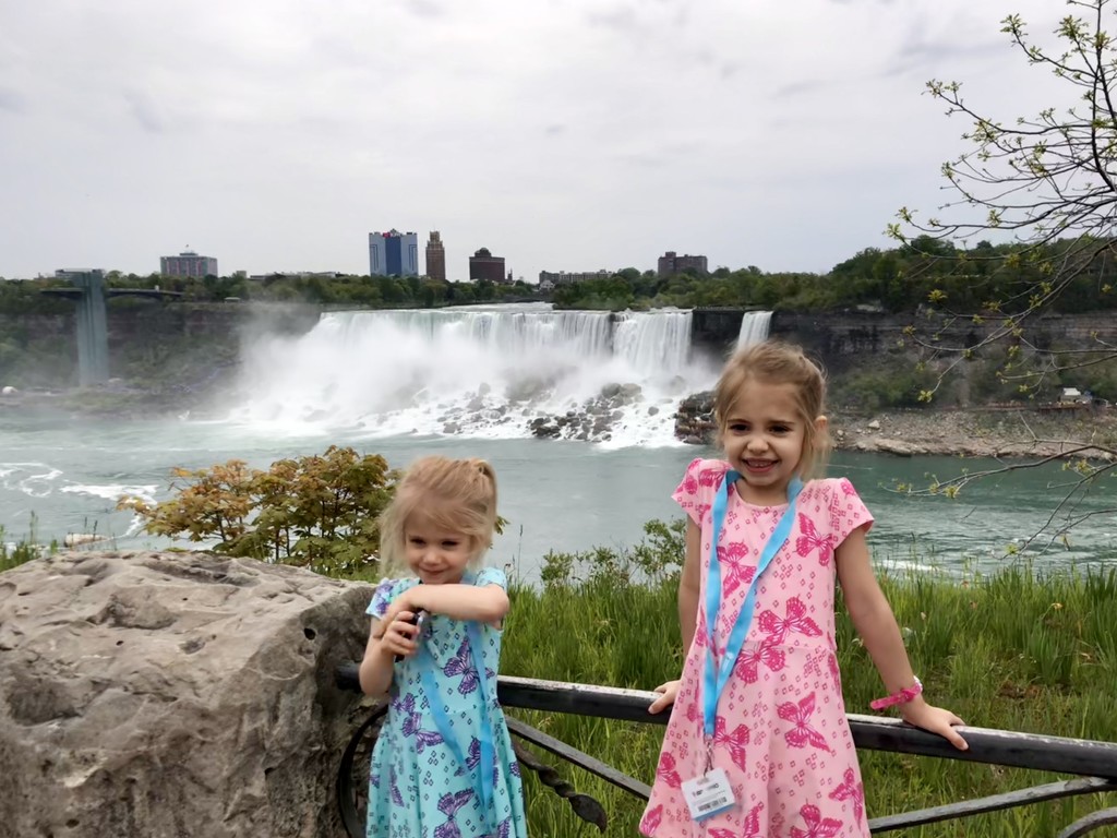 Niagara Falls by mdoelger