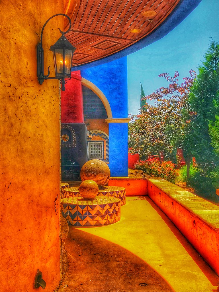 Uncle Julio’s patio by louannwarren