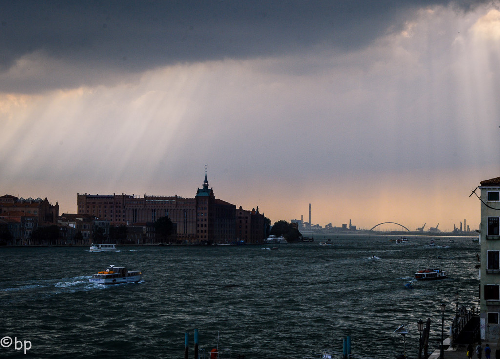 Storm approaching Venice by caterina
