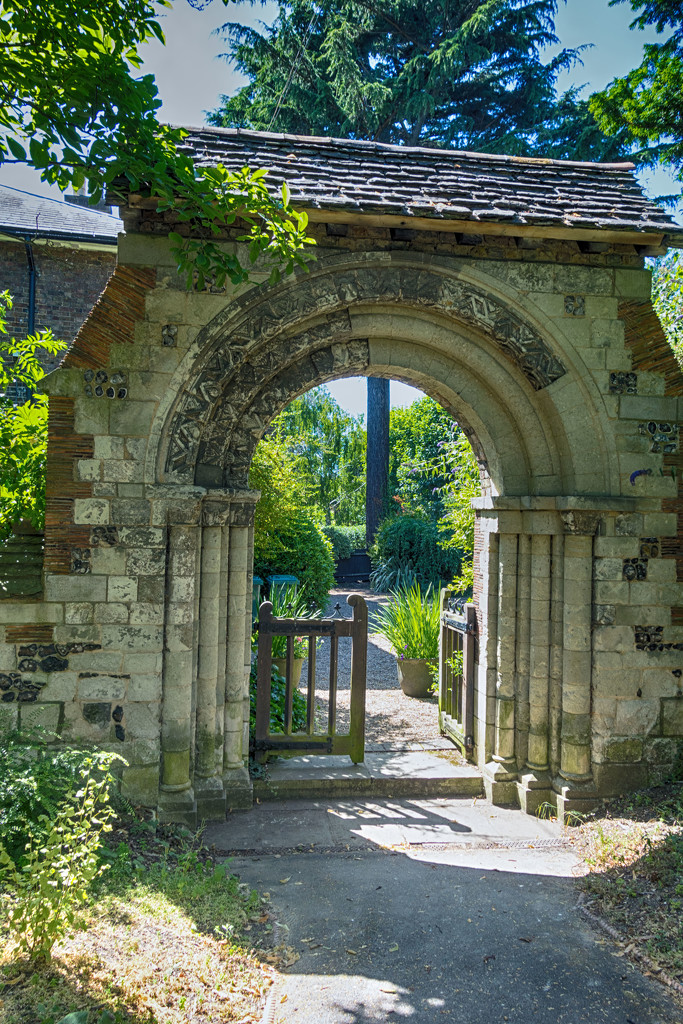 Merton Priory Arch by rumpelstiltskin