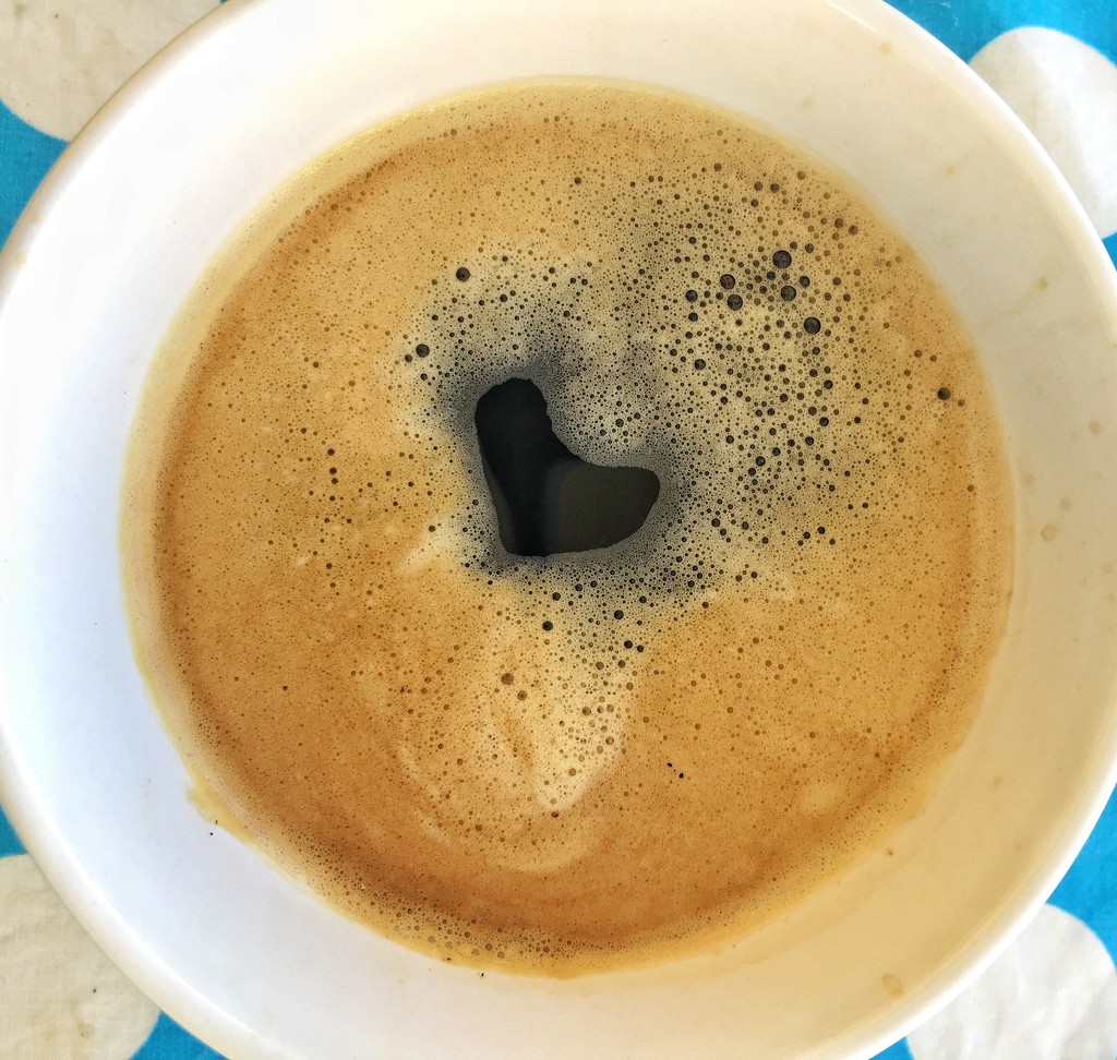 Heart in my coffee.  by cocobella