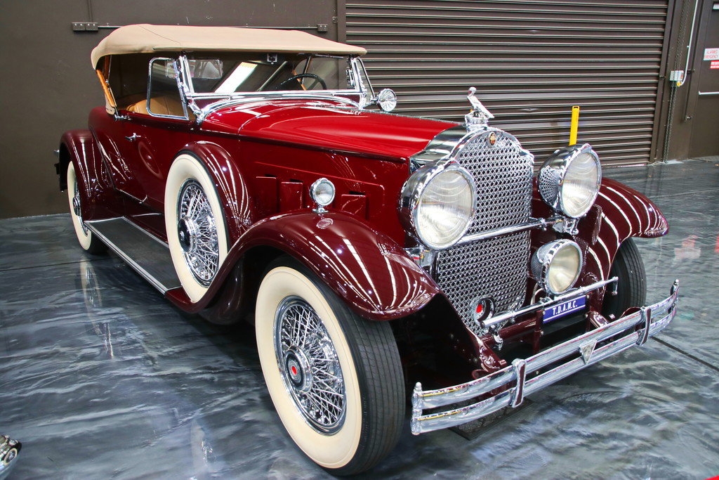 1930 Packard 740 by terryliv