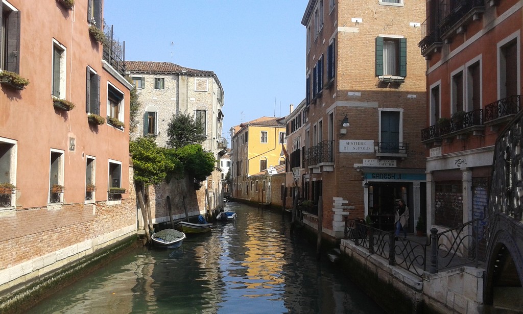 two days in Venice  by zardz