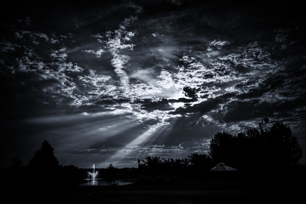 Morning rays by adi314